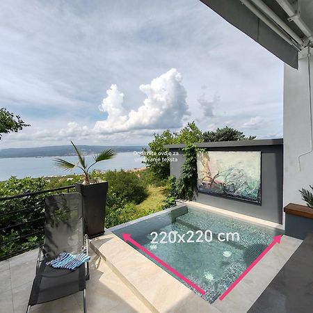 Art Gallery House With A Small Relaxing Pool Цриквениця Екстер'єр фото